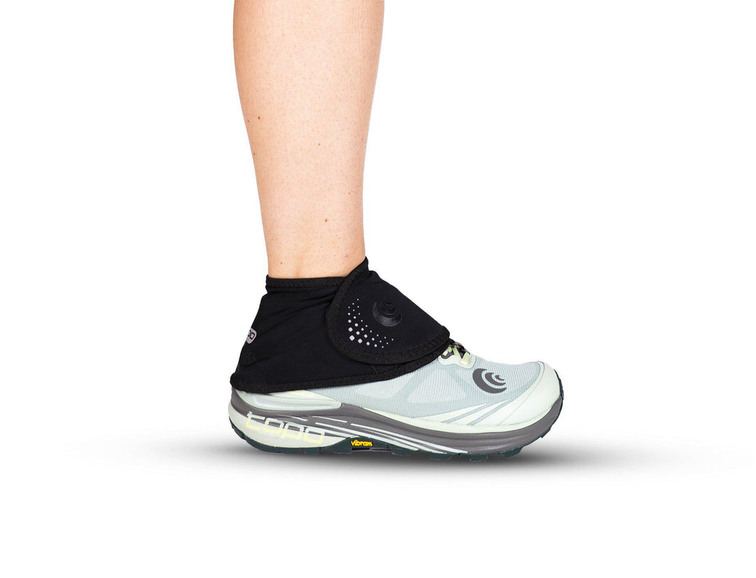 U908.Black-Black_00.jpg